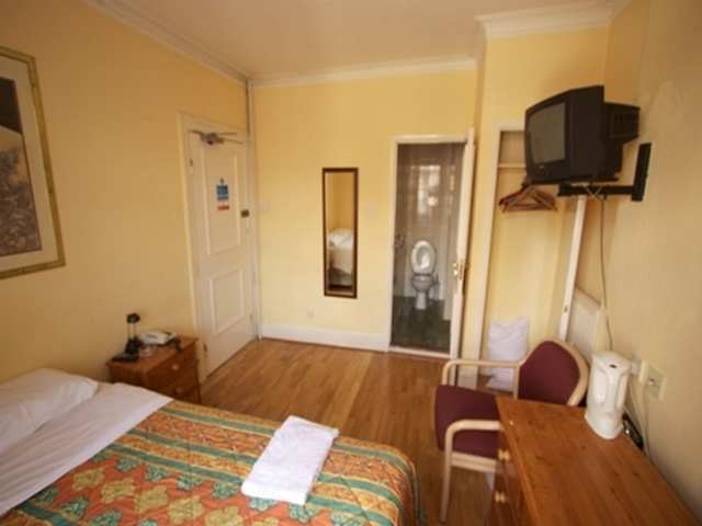 Camelot House Hotel London Bagian luar foto